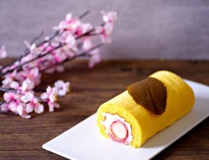 「桜もちロールケーキ」販売開始です🌸