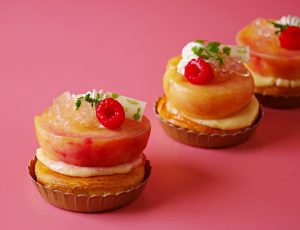 白桃のカスタードパイ販売開始です！